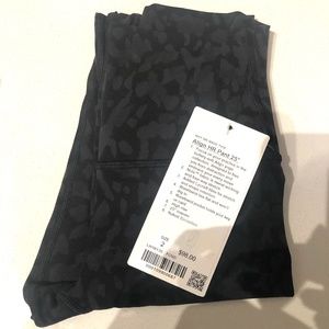 NWT Lululemon Align 25"